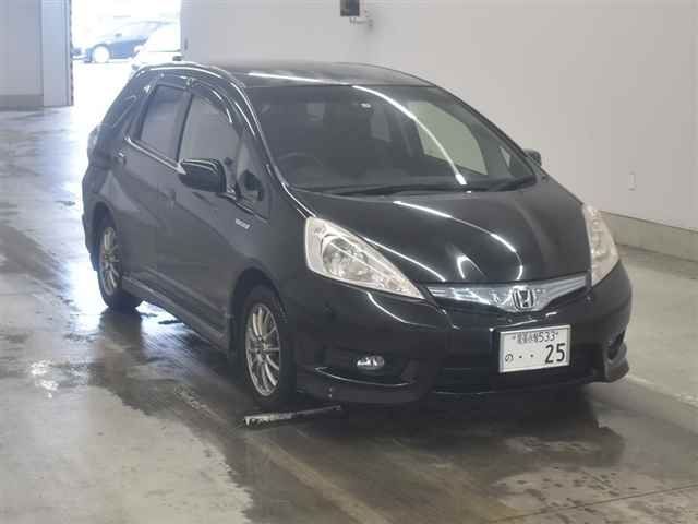 60059 Honda Fit shuttle GP2 2013 г. (MIRIVE Aichi)